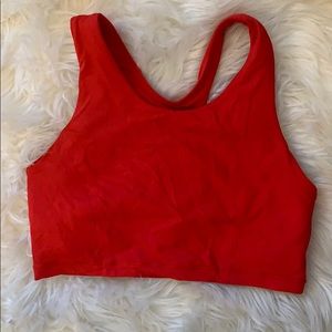 Lululemon size 8 crop top